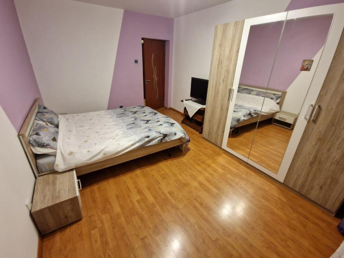 شقة Târgu Jiu  في Apartament Victoria المظهر الخارجي الصورة